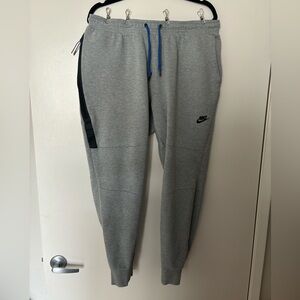 Used Nike Tech Fleece Sweatpants Gray Size XL